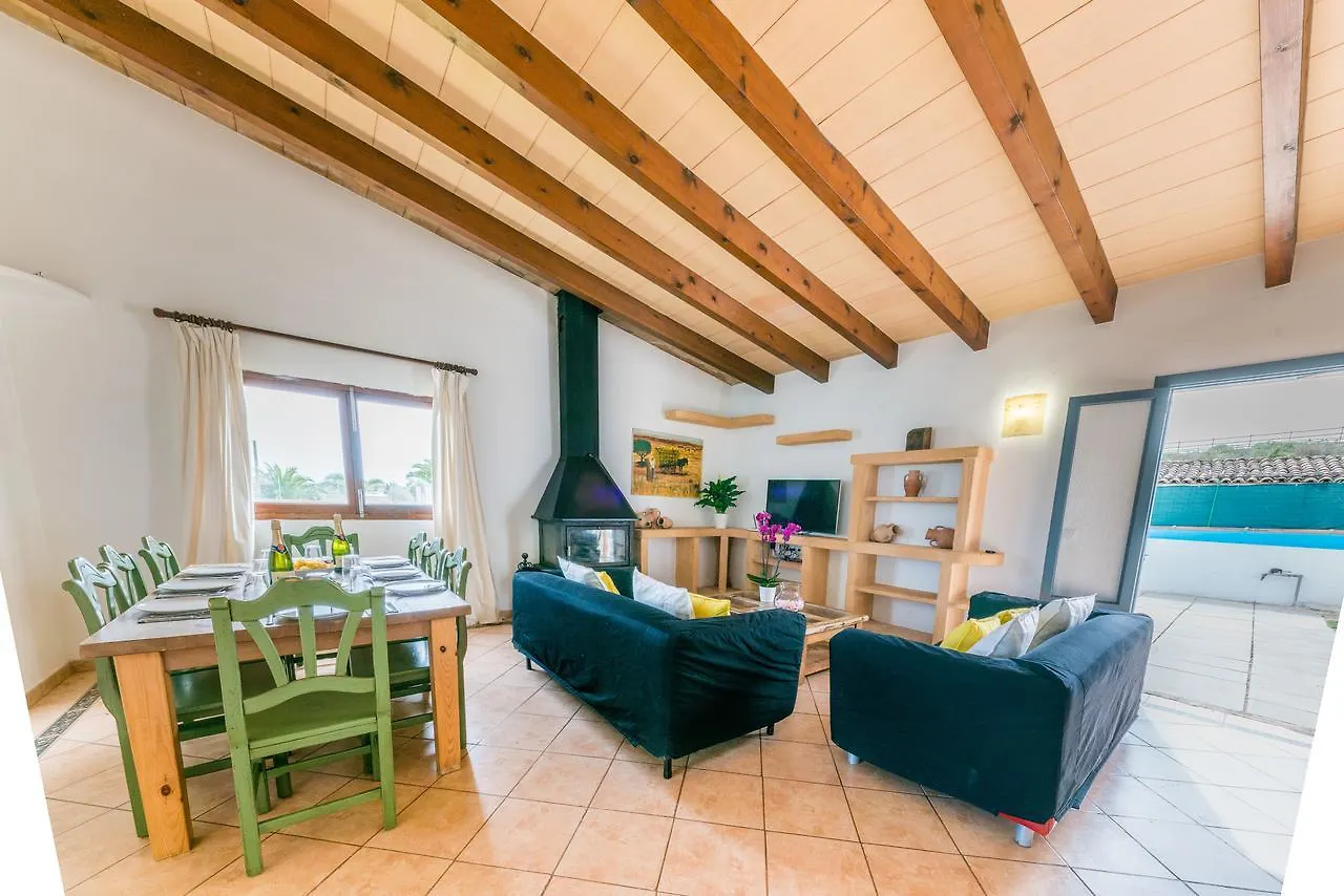 White House Villa Cala Millor  Holiday home